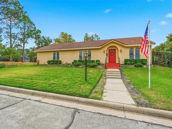 1803  Michael Court , Arlington Texas 76010