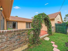 1803  Michael Court , Arlington Texas 76010