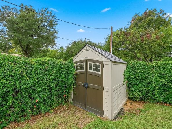 1803  Michael Court , Arlington Texas 76010