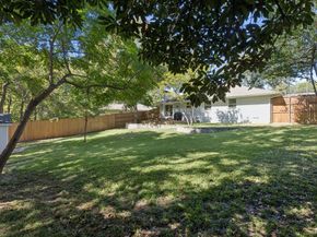 2552  El Cerrito Drive , Dallas Texas 75228
