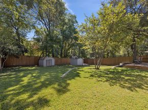 2552  El Cerrito Drive , Dallas Texas 75228