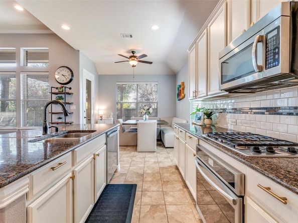 5007  Linda Lane , Frisco Texas 75033