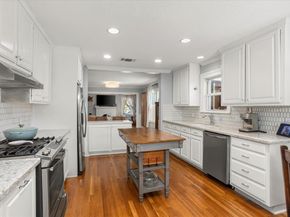 2205  Stanley Avenue , Fort Worth Texas 76110