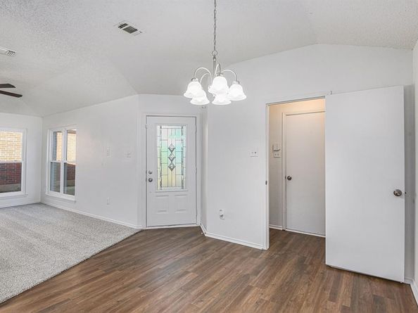 2617  Whitehurst Drive , Fort Worth Texas 76133