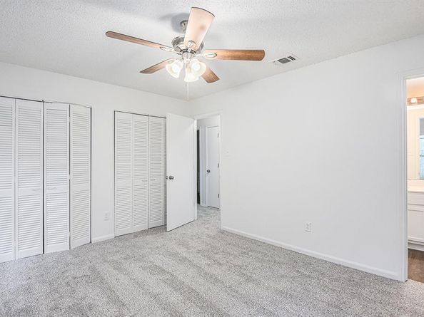 2617  Whitehurst Drive , Fort Worth Texas 76133