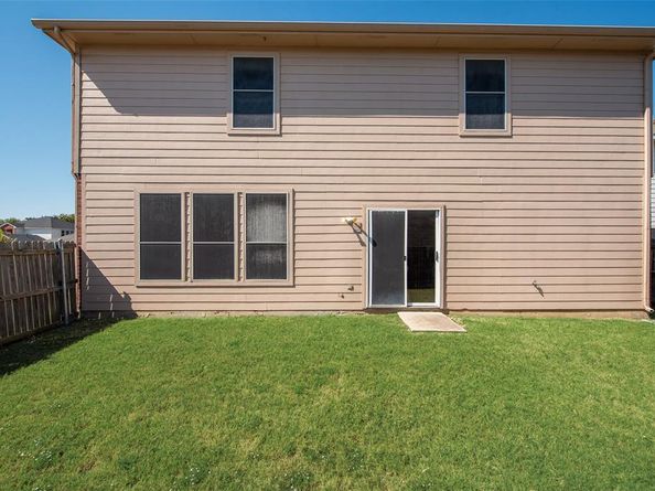 7707  Tin Cup Drive , Arlington Texas 76001