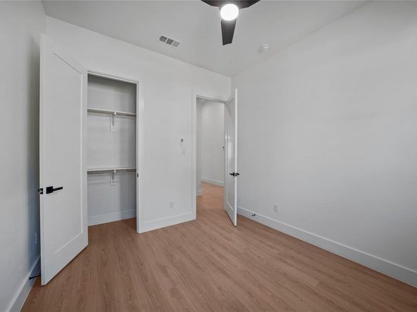 2228  Echo Lake Drive , Dallas Texas 75253