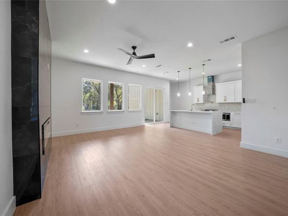 2228  Echo Lake Drive , Dallas Texas 75253