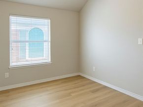 4502  Warbler Lane , Garland Texas 75043