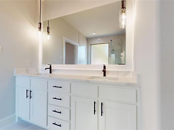 1609  Sharon Street , Arlington Texas 76010