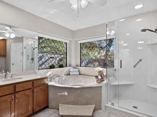 3508  Mckamy Oaks Trail , Arlington Texas 76017