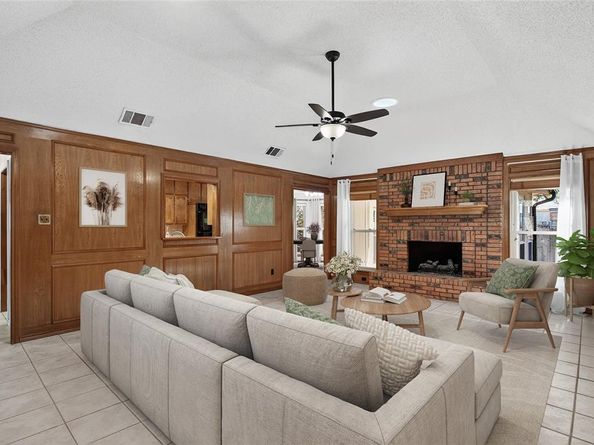 3508  Mckamy Oaks Trail , Arlington Texas 76017