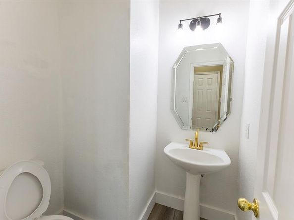 1464  Summerhill Drive , Carrollton Texas 75007