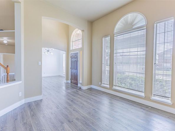 1464  Summerhill Drive , Carrollton Texas 75007