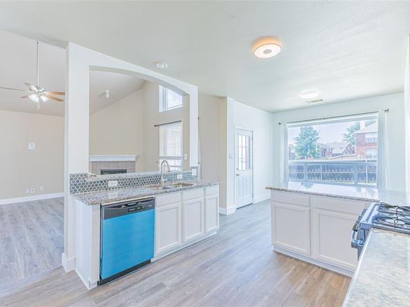 1464  Summerhill Drive , Carrollton Texas 75007