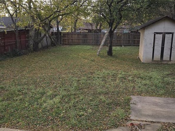 405  6th Street , Grand Prairie Texas 75051