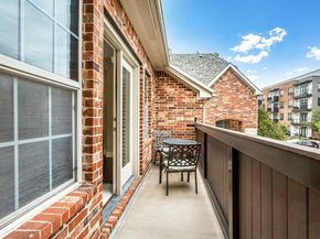 5000  Mission Avenue , Dallas Texas 75206