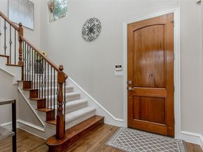 5000  Mission Avenue , Dallas Texas 75206