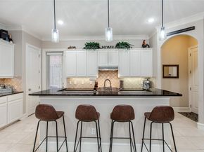 5000  Mission Avenue , Dallas Texas 75206