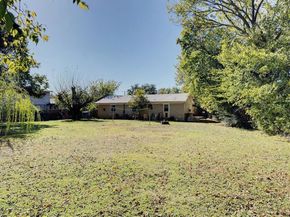 2015  Meadow Lane , Arlington Texas 76010