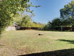 2015  Meadow Lane , Arlington Texas 76010