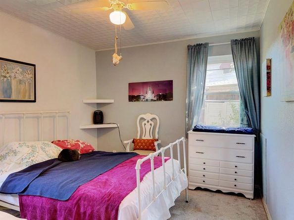 2015  Meadow Lane , Arlington Texas 76010