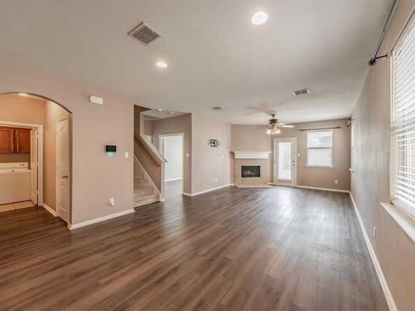 1260  Mountain Air Trail , Fort Worth Texas 76131