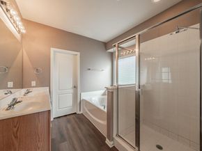 1260  Mountain Air Trail , Fort Worth Texas 76131