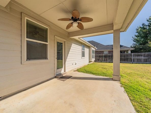 1260  Mountain Air Trail , Fort Worth Texas 76131