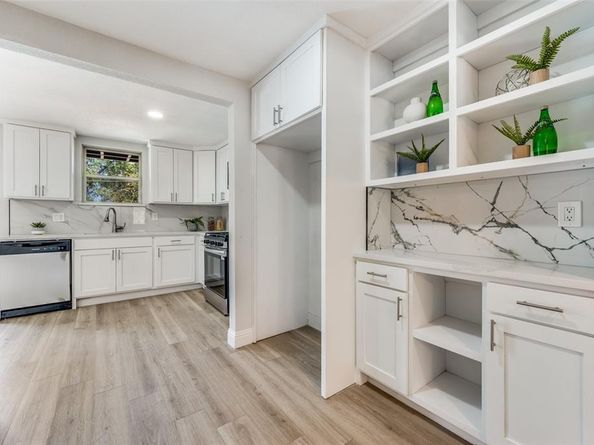 3423  Linda Drive , Dallas Texas 75220