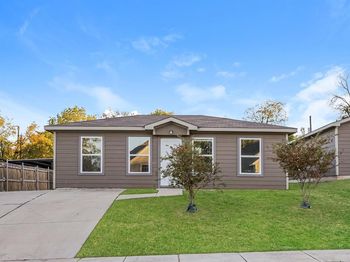 1216 E Powell Avenue 