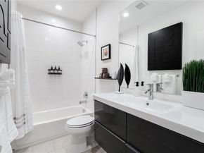 1002  Mobile Street  1, Dallas Texas 75208