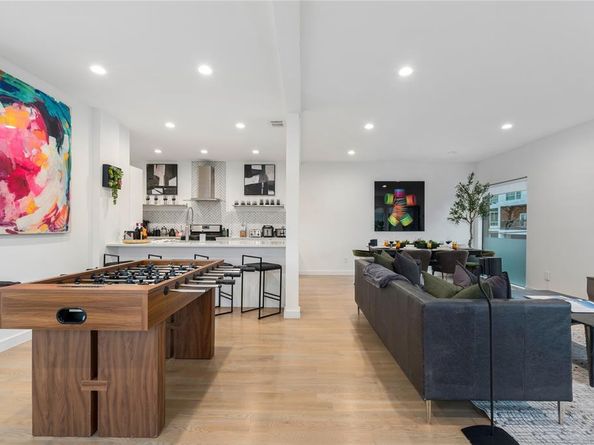 1002  Mobile Street  1, Dallas Texas 75208