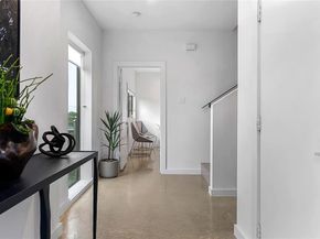 1002  Mobile Street  1, Dallas Texas 75208