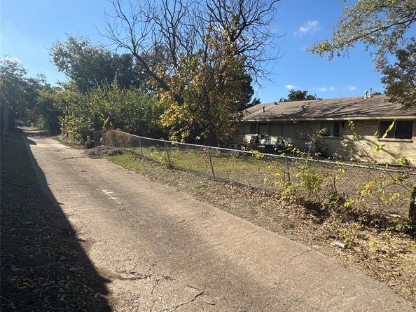 926  Key Colony Drive , Garland Texas 75043