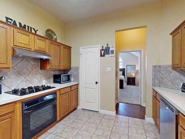 11400  Lockshire Drive , Frisco Texas 75035