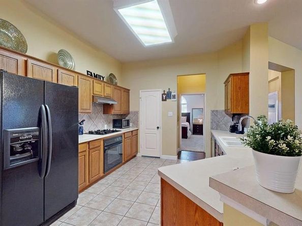 11400  Lockshire Drive , Frisco Texas 75035