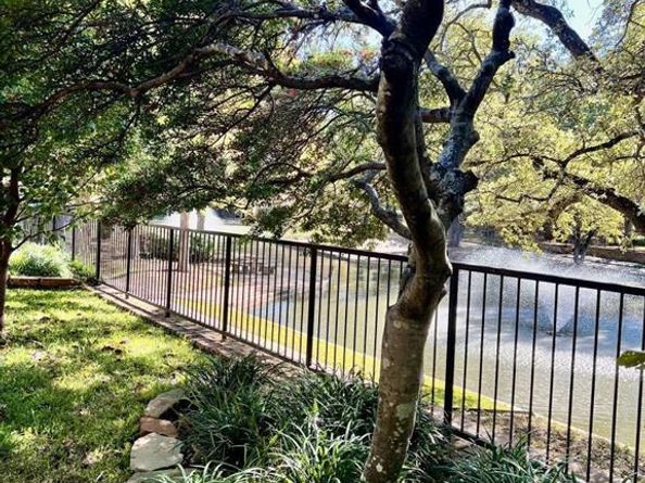 6506  Brook Lake Drive , Dallas Texas 75248