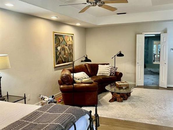 6506  Brook Lake Drive , Dallas Texas 75248