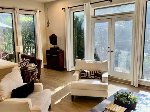 6506  Brook Lake Drive , Dallas Texas 75248