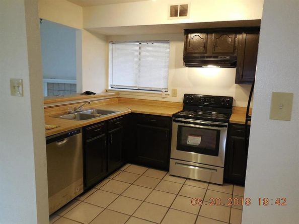 419  Dollins Street , Cedar Hill Texas 75104