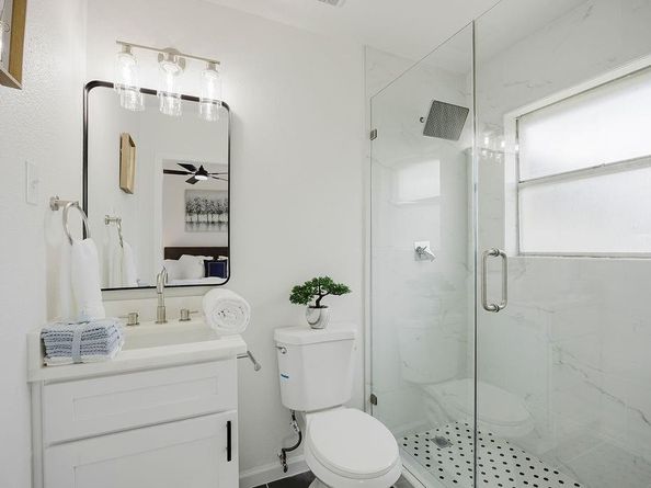 2112  Pontiac Drive , Carrollton Texas 75006