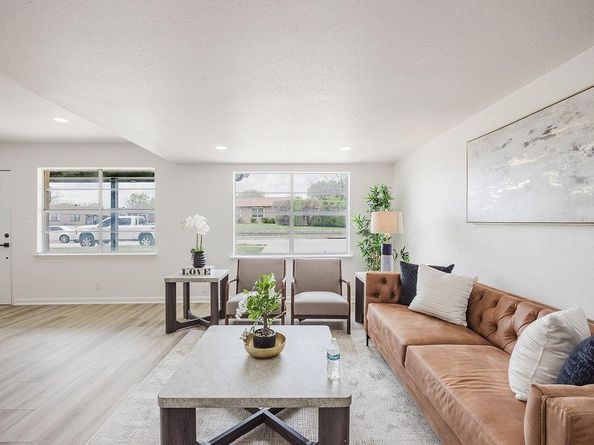 2112  Pontiac Drive , Carrollton Texas 75006