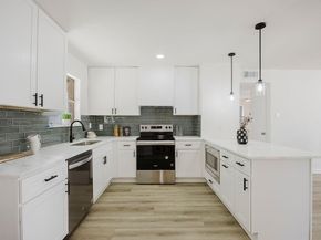 2112  Pontiac Drive , Carrollton Texas 75006