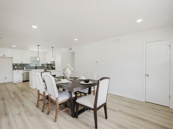 2112  Pontiac Drive , Carrollton Texas 75006