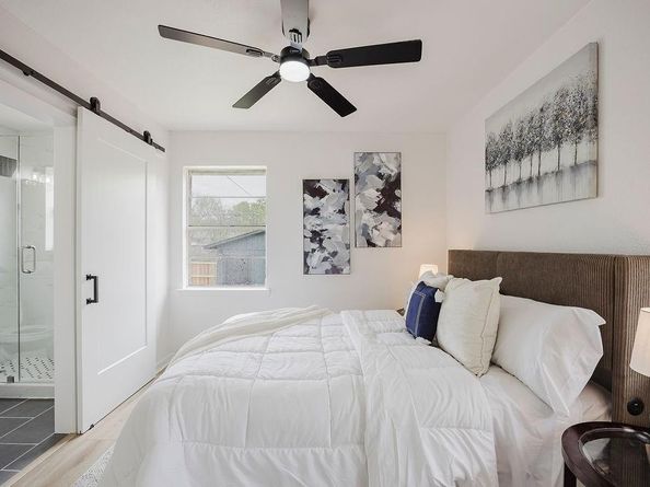 2112  Pontiac Drive , Carrollton Texas 75006