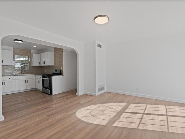 4125  Martin Street , Fort Worth Texas 76119