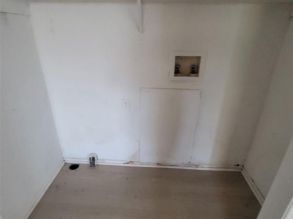 5933  Tracy Road , Dallas Texas 75241