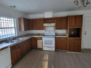 5933  Tracy Road , Dallas Texas 75241