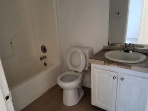 5933  Tracy Road , Dallas Texas 75241